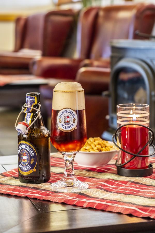 Hotel, Restaurant, Cafe Pharisaeerhof - Nordseeurlaub Mit Hund Нордштранд Экстерьер фото