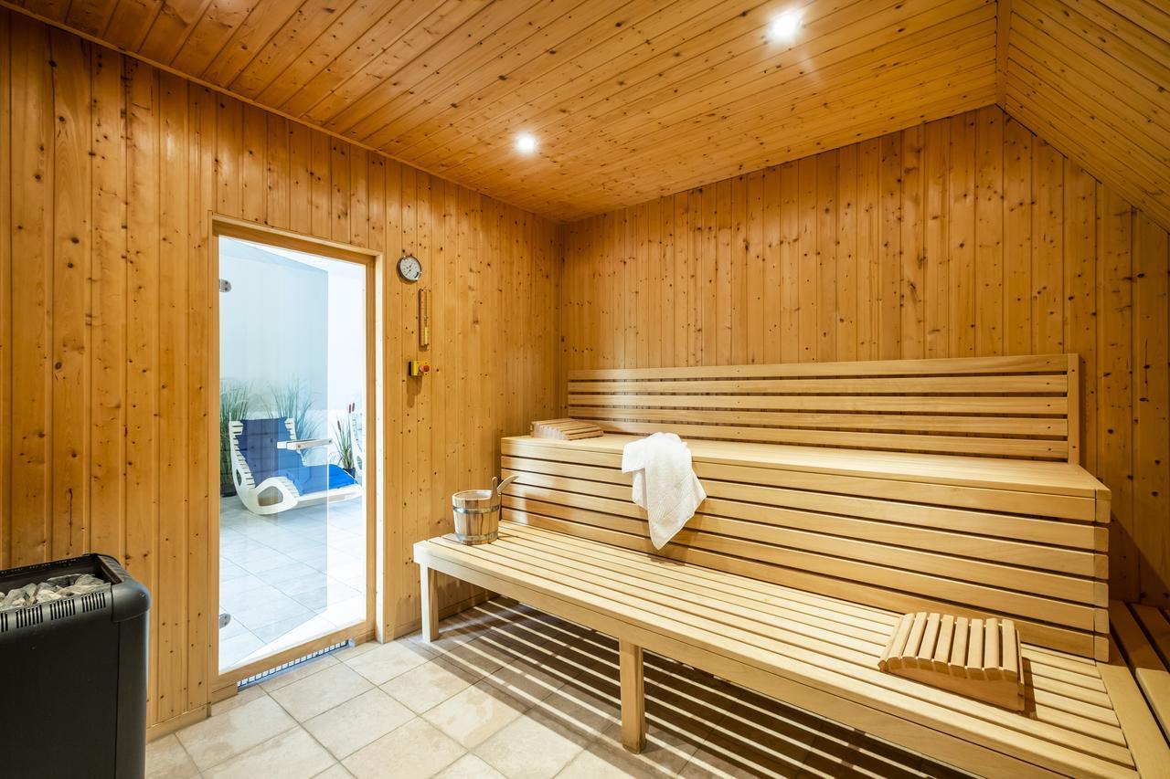 Hotel, Restaurant, Cafe Pharisaeerhof - Nordseeurlaub Mit Hund Нордштранд Экстерьер фото